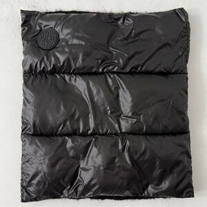 New! DKNY black  three segment puffy scarf without tag